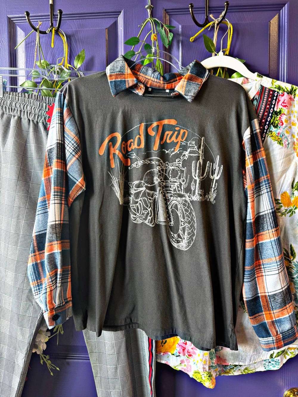 Road Trip Button-Down Sleeve Shirt - Black & Orange Plaid
